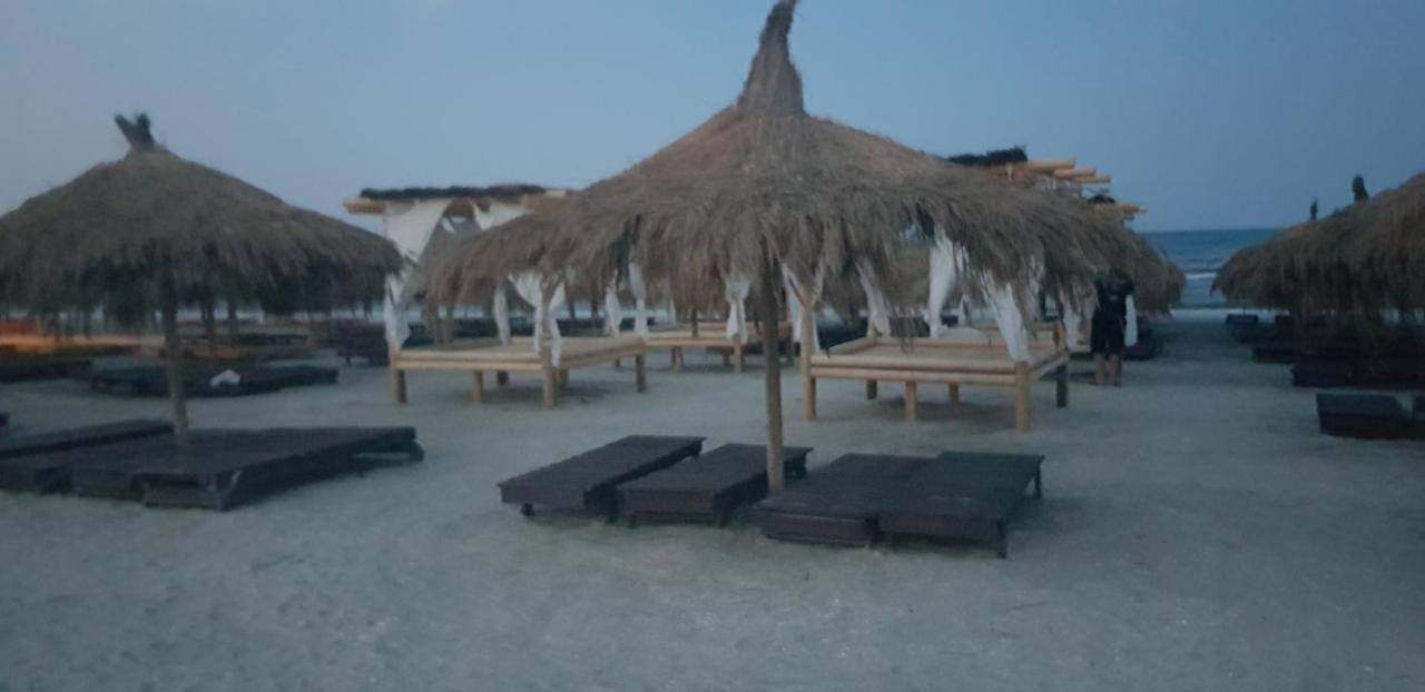 Appartement Garsoniera Papaya Beach à Năvodari Extérieur photo